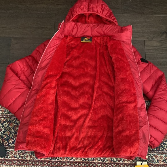 Jacket, size M, NWT . - Picture 4 of 6